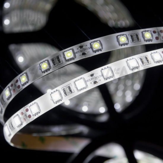 Лента светодиодная SMD2835 (120 диодов на метр) 12В 9,6Вт/м нейтральный белый, катушка 5м / 33221 / оптом и в розницу / мебельная фурнитура "ЛАВР"